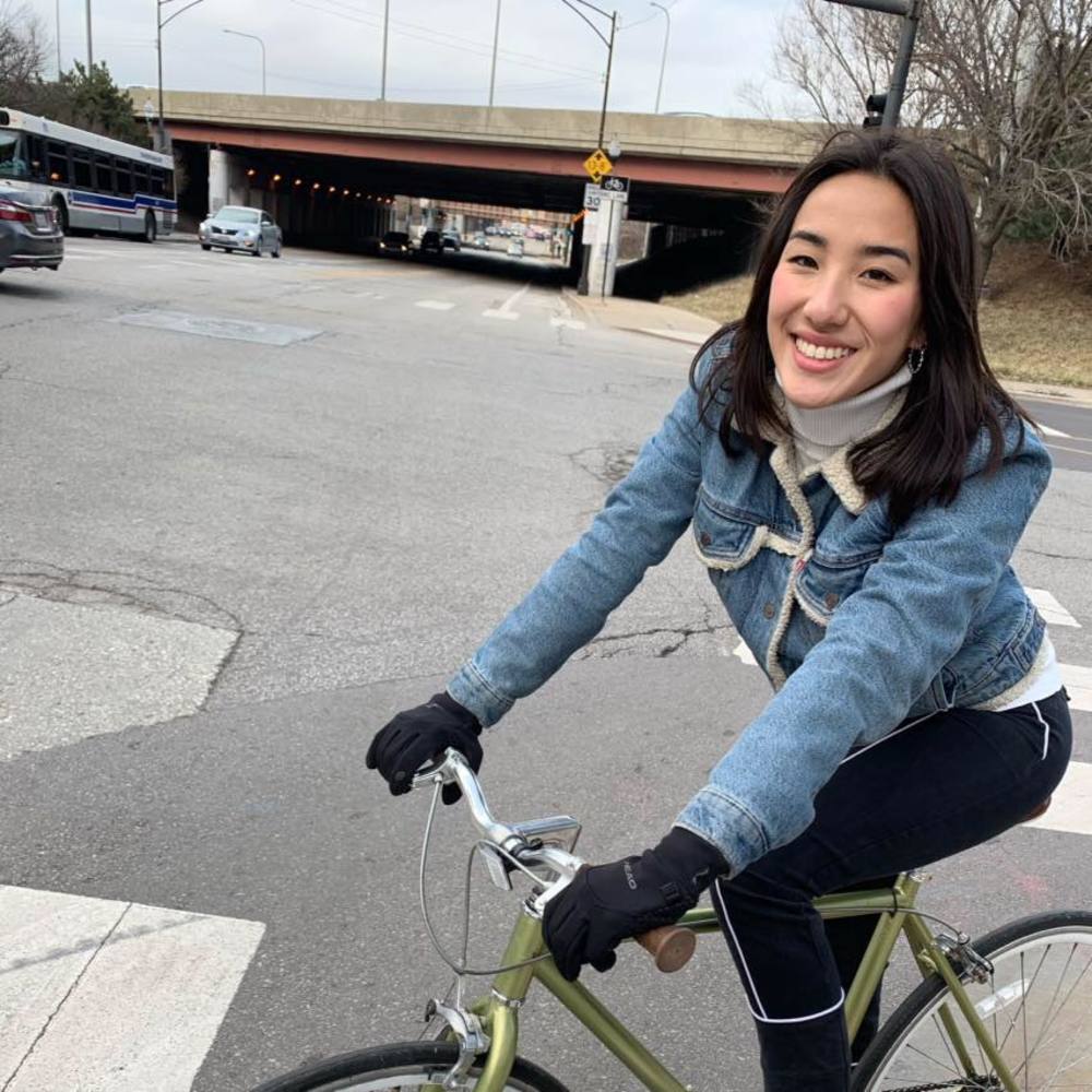 Meet your Posher, Nina